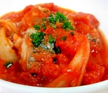 鯖の水煮缶で　トマトソースの鯖煮